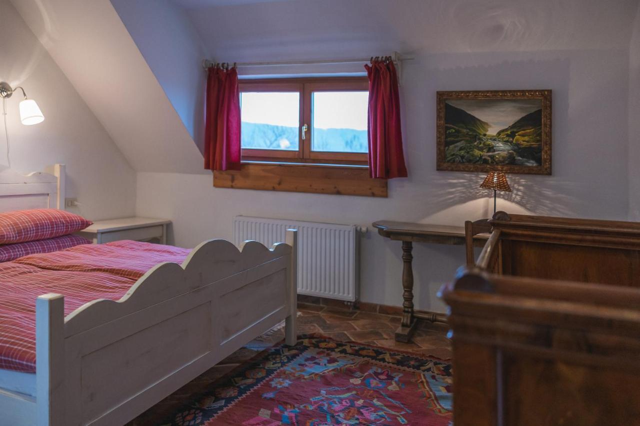 Guesthouse Novak Dvor Екстериор снимка