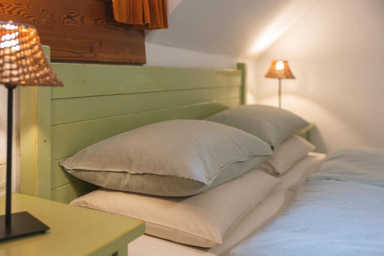 Guesthouse Novak Dvor Екстериор снимка